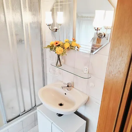 L7 - Urlaubsmagie - Kleine Am Wanderweg