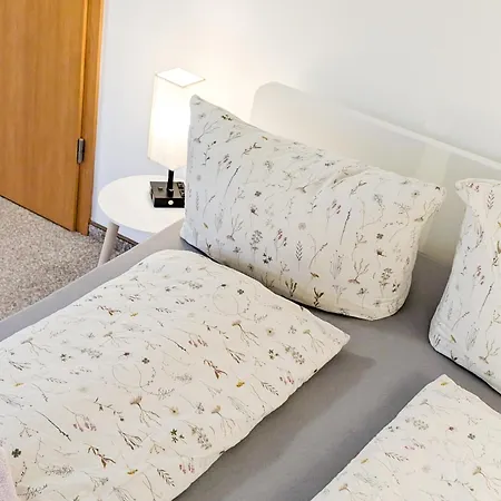 L7 - Urlaubsmagie - Kleine Am Wanderweg * Sebnitz