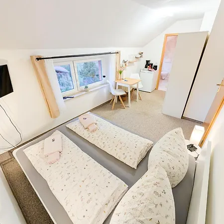 L7 - Urlaubsmagie - Kleine Am Wanderweg * 세브니츠